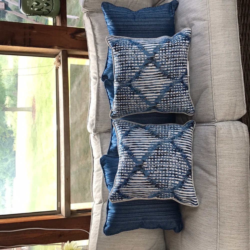 Brand new outdoor furniture pillows